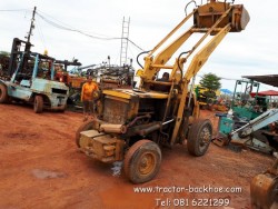 ขายตามสภาพ ราคาถูกๆ ครับ รถเก่าใน รถตักล้อยาง KOMATSU SD20 เครื่อง 6 สูบ ISUZU ยกสูง 4 เมตร