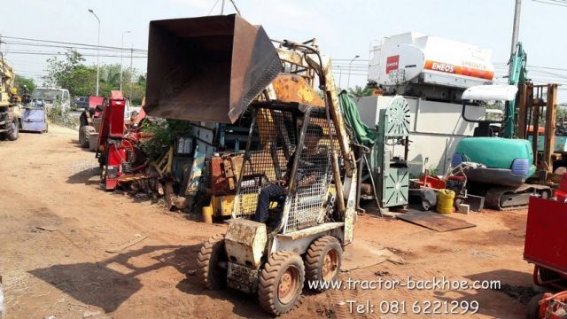 พร้อมใช้งานครับ รถตักล้อยาง BOBCAT ชมวีดีโอได้ที่ https://www.youtube.com/watch?v=s5RA4dsmCxg