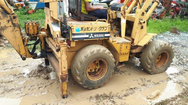 ขาย รถตักหน้าหลังขุด Mitsubishi WS200 เครื่อง Yanmar ดีเซล 2 สูบ 4WD เอวอ่อน เก่าญี่ปุ่น