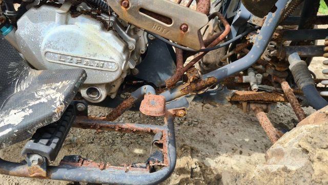 ขายตามสภาพ ถูกๆ รถ ATV ของ KAWASAKI เครื่อง LIFAN เก่าญี่ปุ่น เพียง 18,000 บาท สนใจโทร 081 6221299