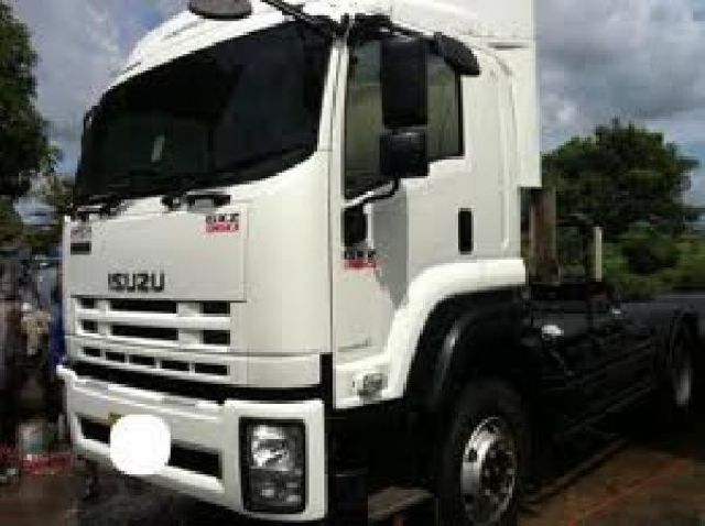 ขาย ISUZU TRACTOR GXZ77NF1H+AMAX-A 360แรง รถใหม่ รับรถได้เลยไม่ต้องรอ