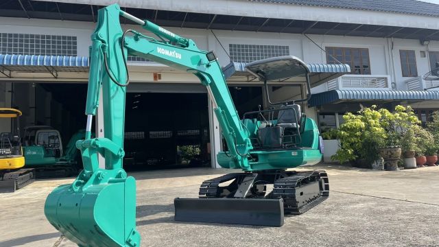 รถขุดมือสอง Komatsu PC20-7 นำเข้าจากญี่ปุ่น