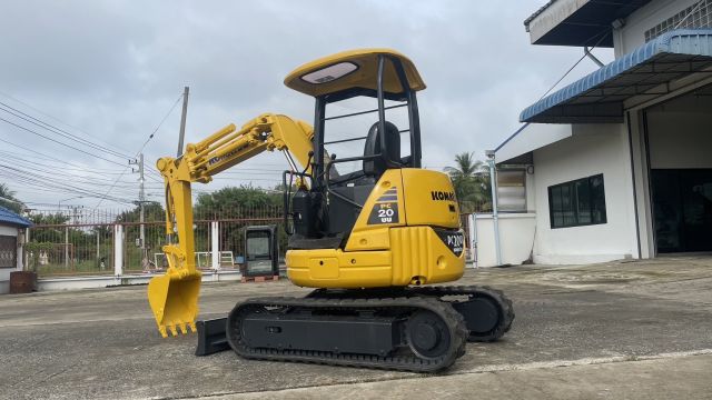 รถขุด Komatsu PC20UU มือสอง นำเข้าจากญี่ปุ่น