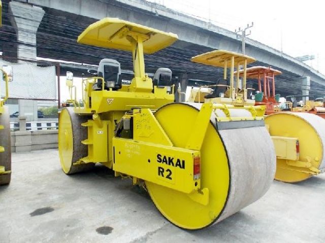 ขายรถบดถนน SAKAI R2S-RR3-10152