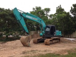 ขายรถแบคโฮ KOBELCO SK200-8-YN12T10303