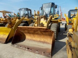 ขายรถตักล้อยาง KOMATSU WA200-1-30615