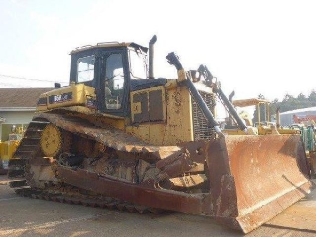 ขายรถแทรคเตอร์ CAT D6H-8FC00574