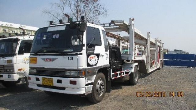 ขายรถบรรทุกเทลเลอร์ขนรถยนต์ ยี่ห้อ HINO สีขาว ปี 2537