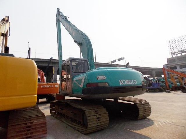 ขายรถแบคโค KOBELCO SK200LC-3-Q06-03045