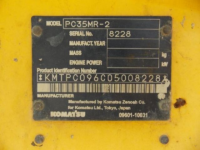 ขายรถขุดไฮโดรลิค KOMATSU PC35MR-2-8228