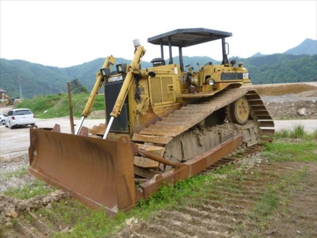 ขายรถแทรคเตอร์ CAT D6H 8FC04374 เก่าญี่ปุ่นแท้ ราคาโดนใจ