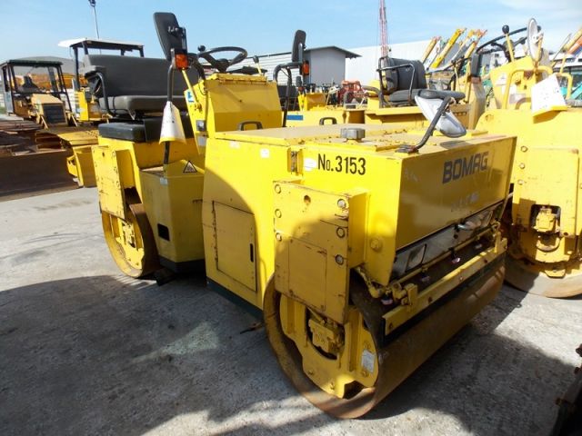 ขายรถบดขนาด 3 ตัน BOMAG BW115AD-2-228488