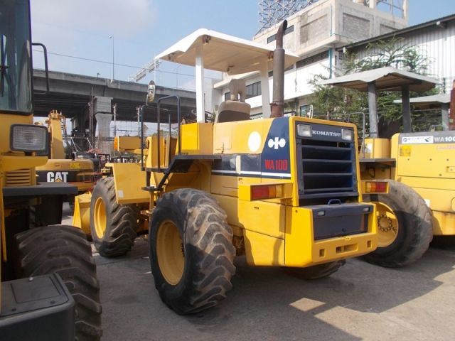 รถตักล้อยาง KOMATSU WA100-1-33762 รถนอก..ขายถูก