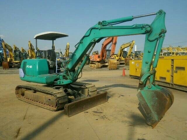 รถแมคโค KOMATSU PC40-7 รถนอก..ขายถูก