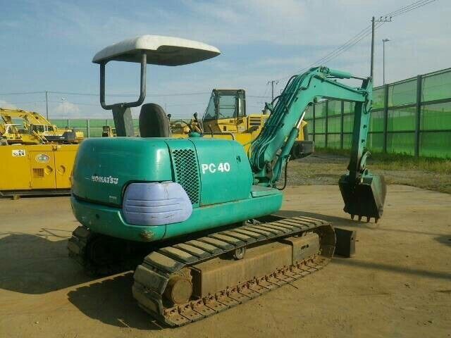 รถแมคโค KOMATSU PC40-7 รถนอก..ขายถูก