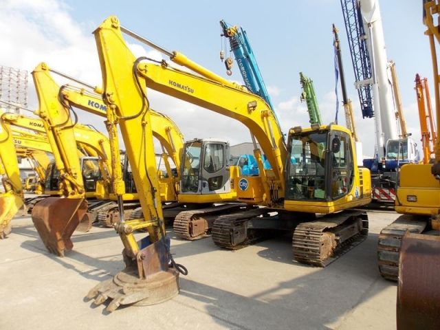 ขายรถแบคโฮพร้อมหัวแม่เหล็ก KOMATSU PC120-6 รถนอก..ขายถูก