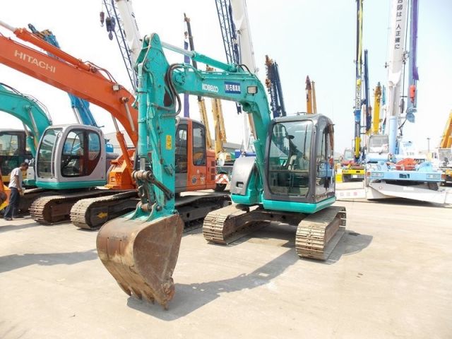 ต้องการขาย KOBELCO SK75SR-1ES รถนอก..ขายถูก