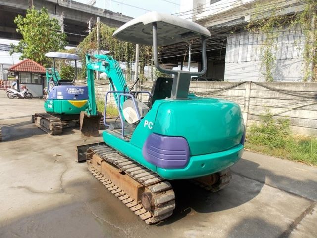 ขายรถขุดเล็ก KOMATSU PC30-7 เก่าญี่ปุ่นแท้