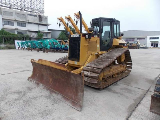 ขายรถแทรคเตอร์ CAT D5M เก่าญี่ปุ่นแท้ รถนอก..ราคาถูก