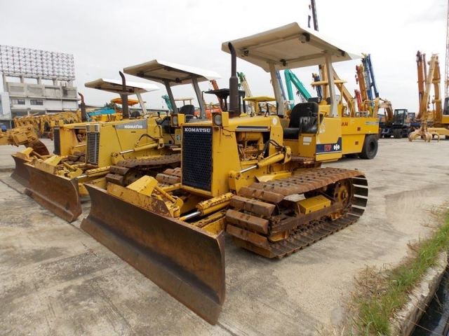 ขายรถแทรคเตอร์ KOMATSU D21P-6 รถนอก..ราคาถูก