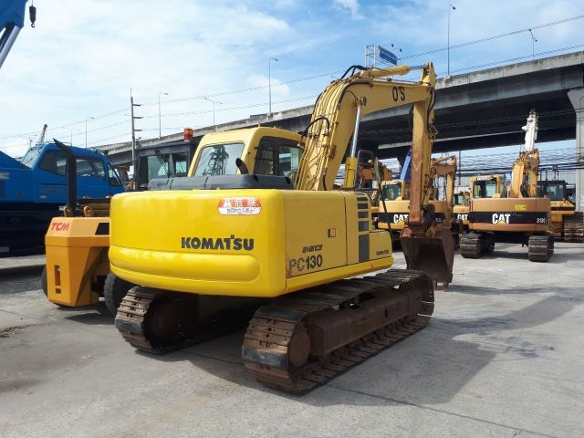 ขายรถแมคโค KOMATSU PC130-6 สภาพสวยพร้อมใช้งาน รถนอก..ขายถูก