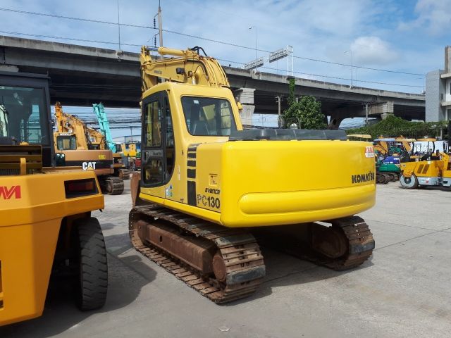 ขายรถแมคโค KOMATSU PC130-6 สภาพสวยพร้อมใช้งาน รถนอก..ขายถูก