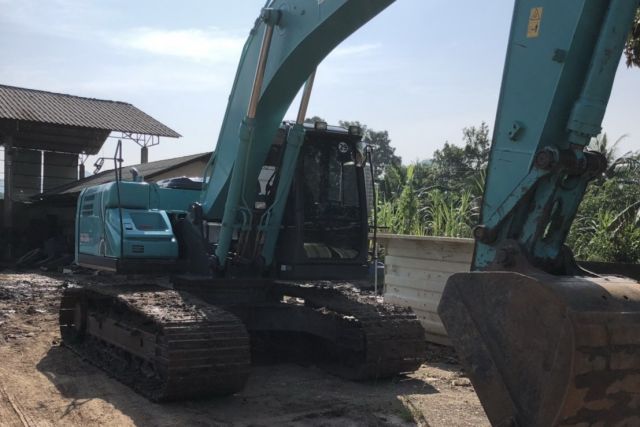 ขายรถแมคโค KOBELCO SK200-10 สภาพสวยจัด พร้อมใช้งาน เอกสารใบแจ้งจำหน่าย