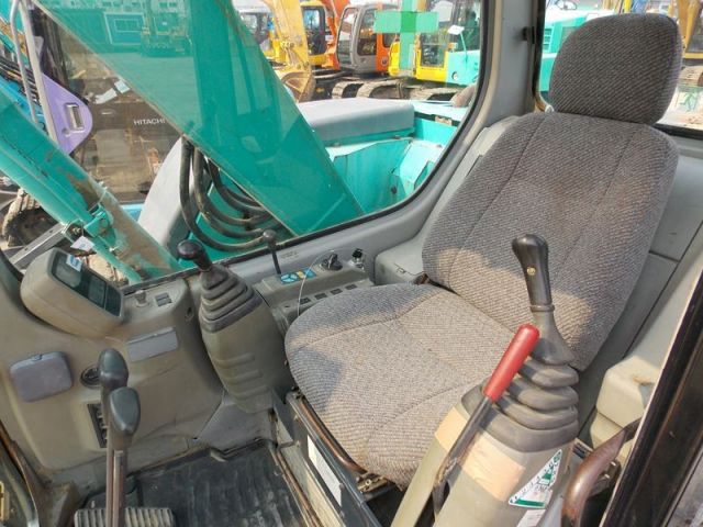 ขายรถแบคโฮ KOBELCO SK60SR นำเข้าจากญี่ปุ่น รถนอก..ขายถูก