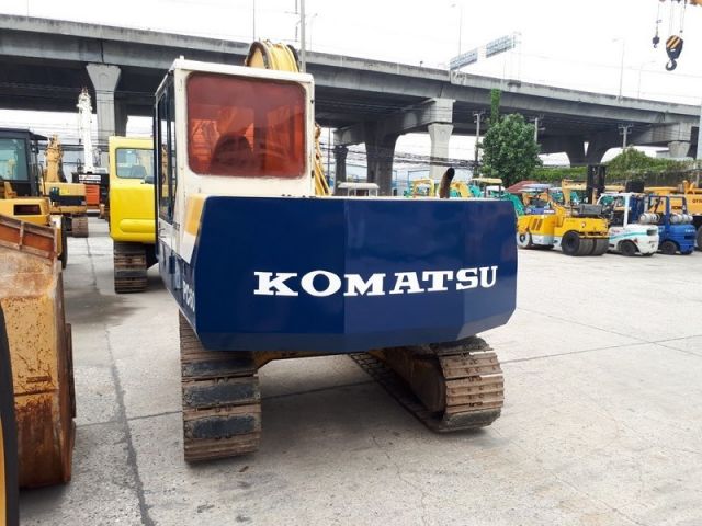 ขายรถแบคโค KOMATSU PC60-6 เก่าญี่ปุ่นแท้ สภาพสวยพร้อมใช้