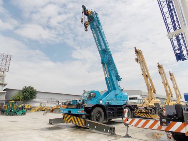 ขายรถเครนสี่ล้อ TADANO GR500N-1 เก่าญี่ปุ่นแท้ รถนอก..ขายถูก