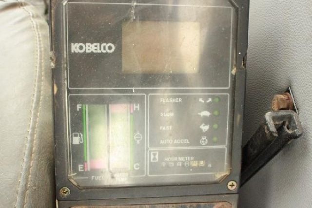 ขายรถแบคโฮ KOBELCO SK120-1 Mark III (LP09716)