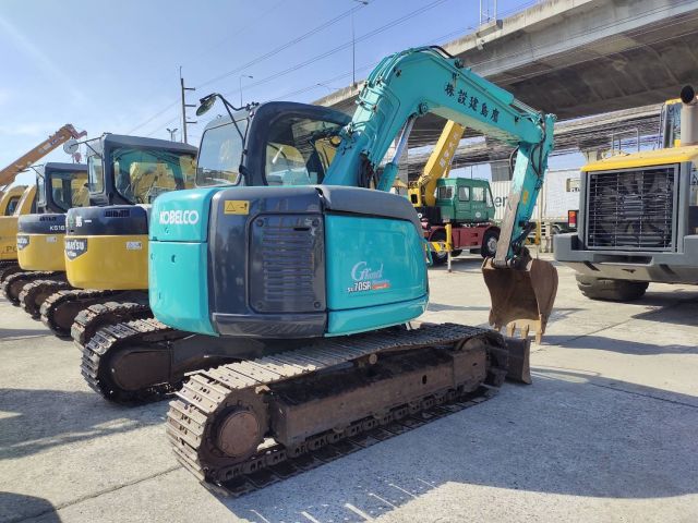 ขายรถแบคโฮ KOBELCO SK70SR เก่าญี่ปุ่นแท้ สภาพสวยจัด