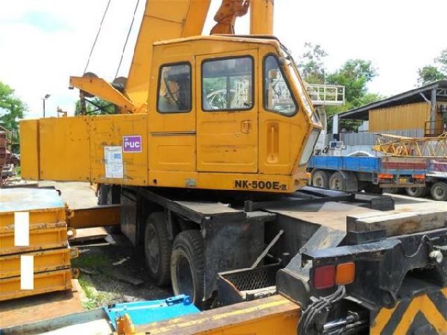 KATO NK500E-3 Hydraulic Truck Crane