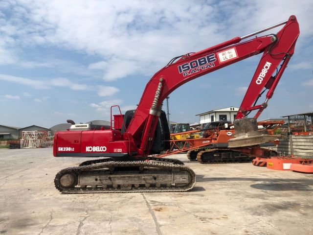 รถแบคโค ติดหัวแม่เหล็ก KOBELCO SK230LC เก่าญี่ปุ่น สภาพพร้อมใช้งาน