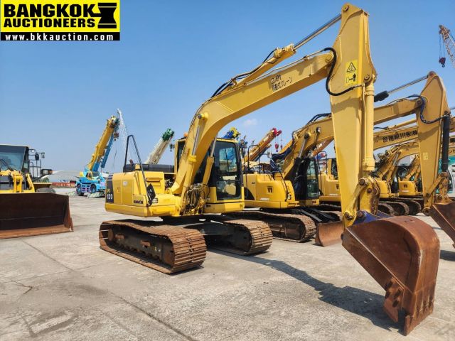 ขายรถขุดไฮโดรลิค KOMATSU PC120-8 ปี 2012 นำเข้าจากญี่ปุ่น