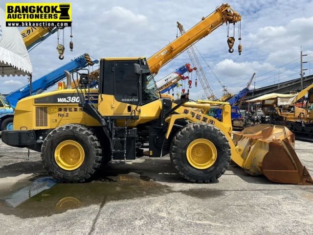 ขายรถตักล้อยาง KOMATSU WA380-7 เก่านอก นำเข้าจากประเทศญี่ปุ่น ไม่เคยใช้งานในเมืองไทย