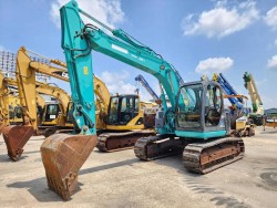 ขายรถแบคโฮ KOBELCO SK135SR YY04 สภาพสวยจัด นำเข้าจากญี่ปุ่น