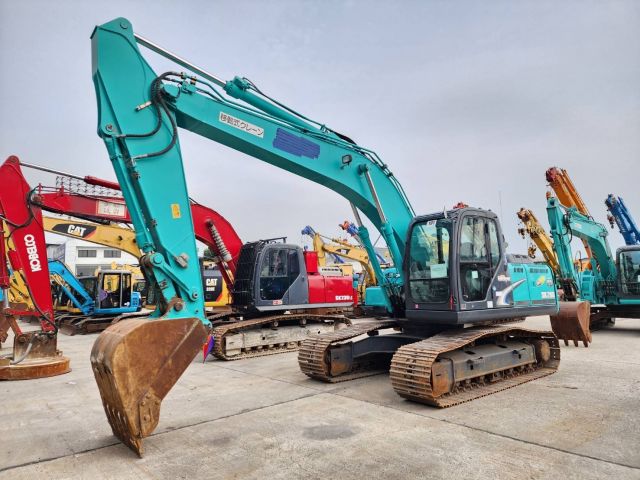 ขายรถขุด KOBELCO SK200-8 นำเข้าจากญี่ปุ่น สภาพสวยจัดๆ ใช้แล้วรวยๆๆๆๆ