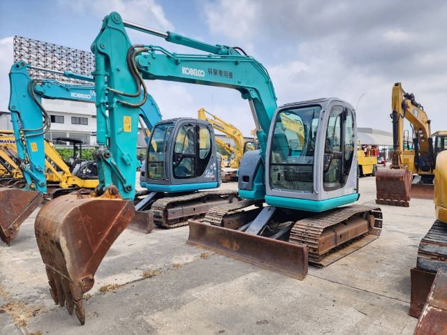 ขายรถขุดเล็ก KOBELCO SK60SR มาพร้อมผานดันหน้ากับไลน์กระแทก