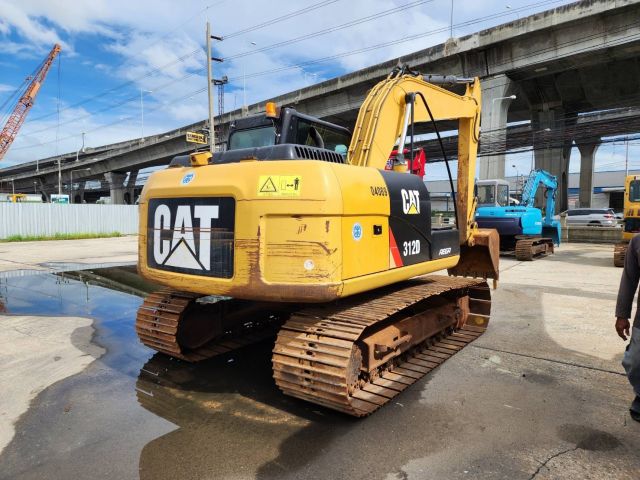 ขายรถขุด CAT 312D สภาพสวยจัดๆ นำเข้าจากประเทศญี่ปุ่น