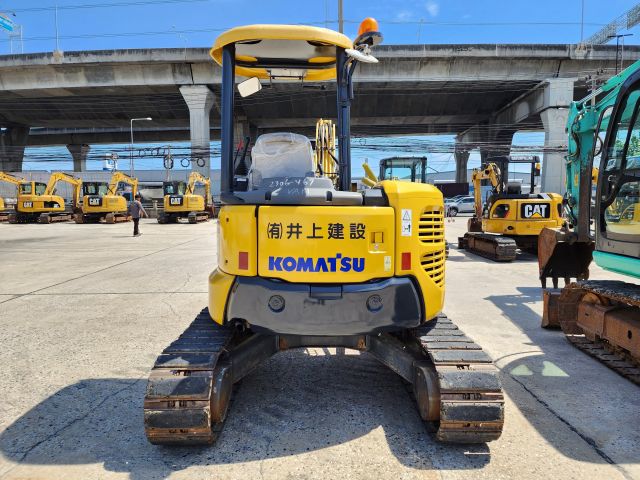 ขายรถขุดเล็ก KOMATSU PC40MR-3 มาพร้อมไลน์ไปป์ปิ้ง แผ่นรองแทรคยาง รุ่นนี้ใช้แล้วรวย....