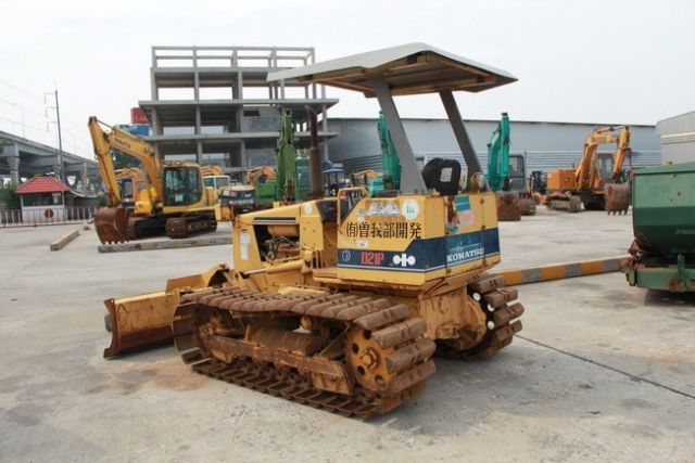 ขายรถแทรคเตอร์ KOMATSU D21P-6-70802