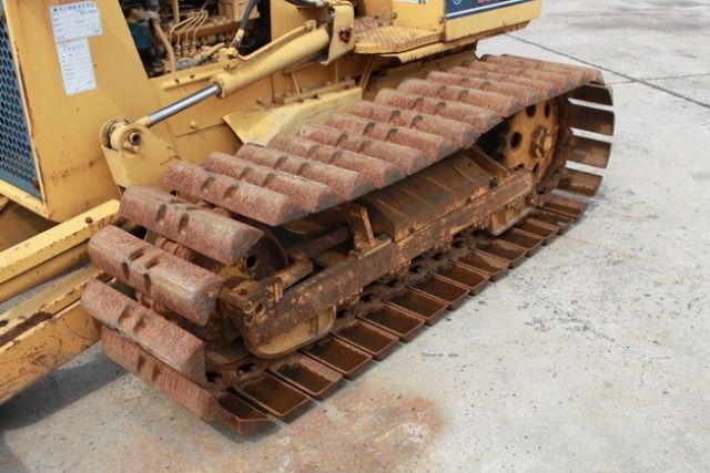 ขายรถแทรคเตอร์ KOMATSU D21P-6-70802