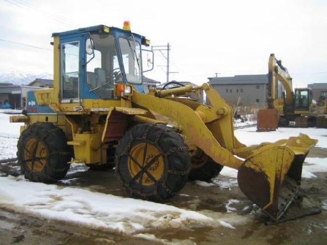 ขายรถตักล้อยาง KOMATSU WA100-1-10461