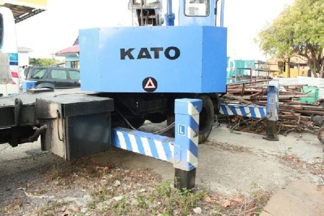 ขายรถเครน KATO NK110 ขนาด 11 ตัน