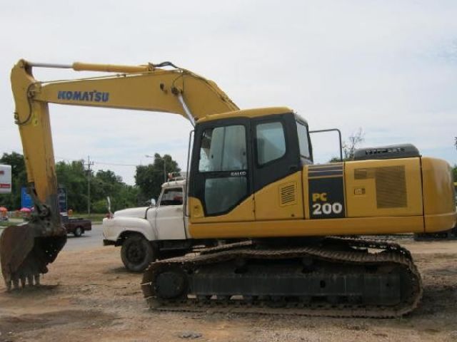 ขายรถแบคโฮ KOMATSU PC200-7