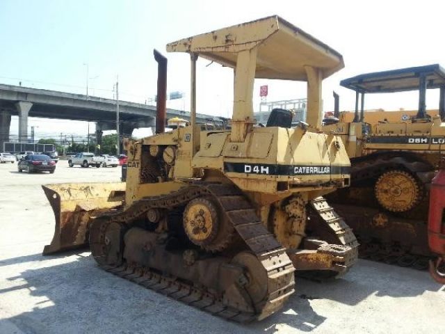 ขายรถแทรคเตอร์ CAT D4H สภาพสวยจัด ช่วงล่างเต็ม