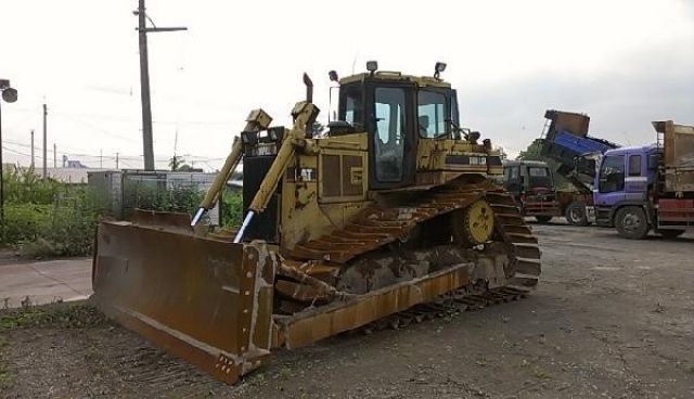 ขายรถแทรคเตอร์ CAT D6H 4GG05625 1994Y