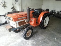 ขายรถไถนา KUBOTA B1600 พร้อมหางตีดิน