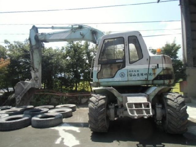 ขายรถแบคโฮล้อยาง KOBELCO SK100W-1 YE-01255 1990yr